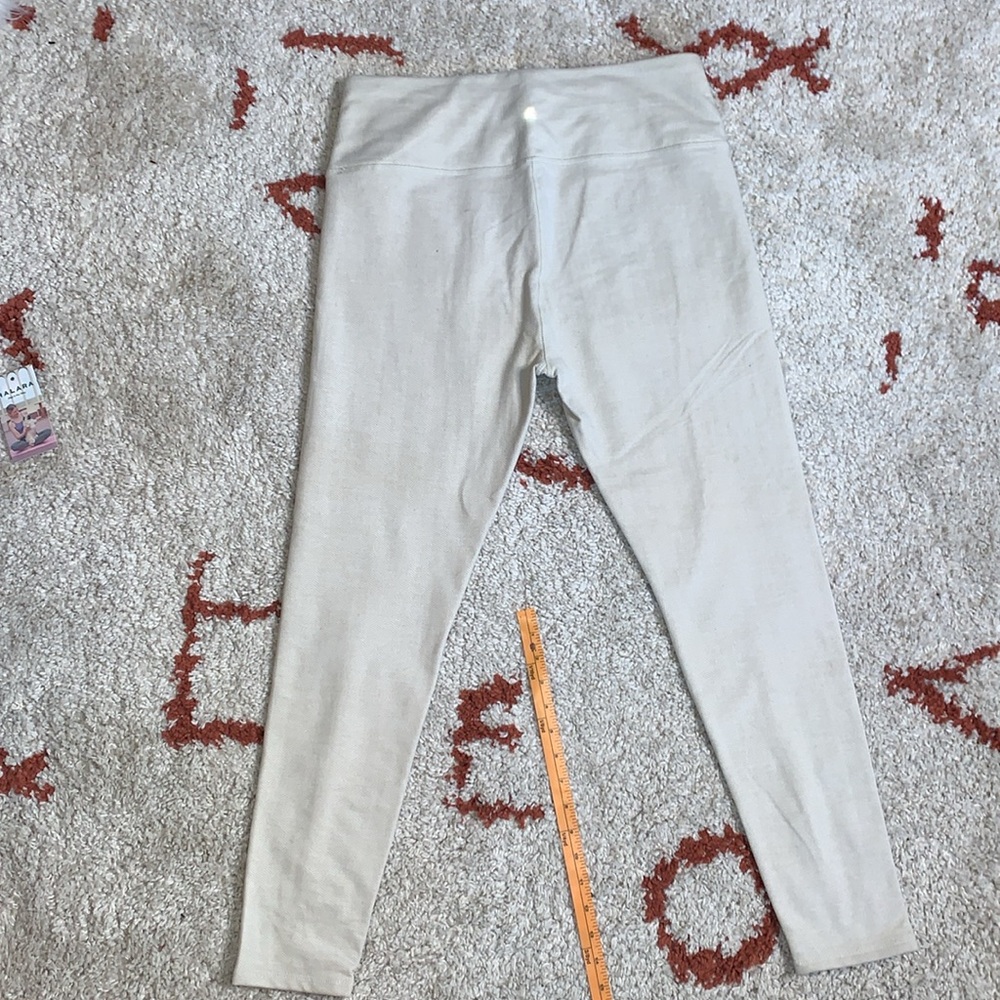 Kyodan- Sz XL- White/Beige Houndstooth Leggings- Knit